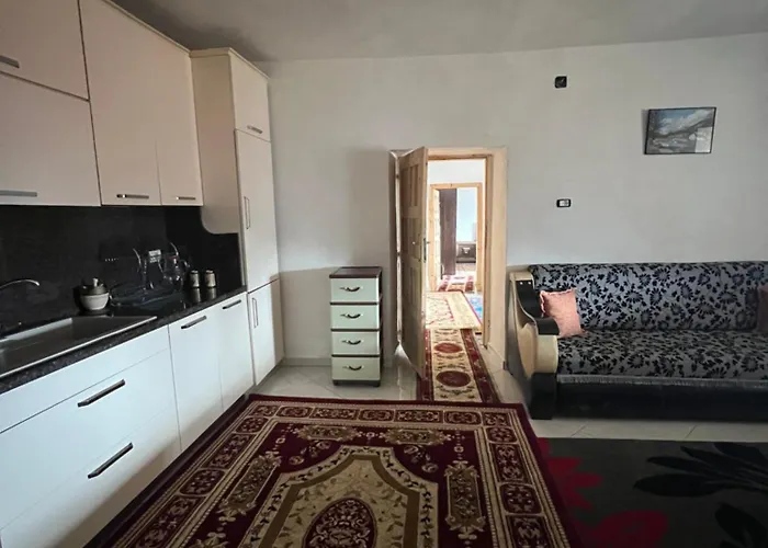 Pensjonat Peto House Korcza